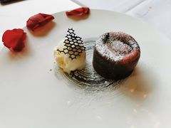 熔岩巧克力蛋糕-福楼法餐厅FLO