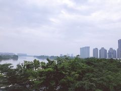-南京眼步行桥