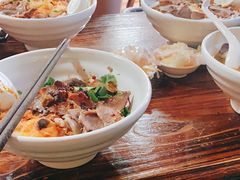 -遵义虾子张六羊肉粉(普陀路店)