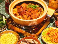 -牛腩之旅·牛腩牛杂煲(经纬汇店)