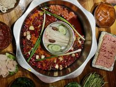 -周幺妹重庆老火锅(银泰城总店)