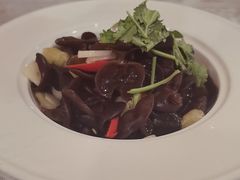 -汗腾格里·风味餐厅(新疆驻京办店)