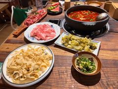 -贵厨酸汤牛肉(花果园国际中心店)