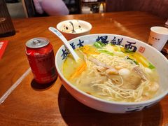 -李犟大爆鳝面·手工蟹黄包(湖滨西湖店)