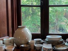 -Nathalie Djurberg与Hans Berg“牛皮纸包裹的月亮”-Prada荣宅当季展览