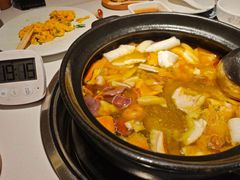 -一朵菌·野生菌探索家火锅(南亚店)