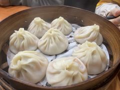 蟹粉蟹膏鲜肉双拼-莱莱小笼·乔艾