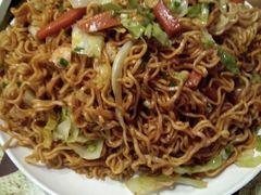 炒方便面-特色酱椒鱼私房菜(黄鹤楼店)