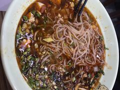 经典臊子汤面-毛大碗西府削筋面(土门店)