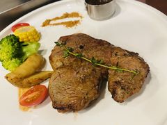-半悦牛排(龙湖西宸天街店)