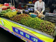 -肥姐酸嘢