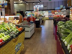 -永旺黄岛购物中心