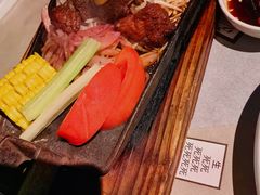 -穹六人间 people 6(岳阳路店)