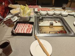 -海底捞火锅(让胡路万达店)