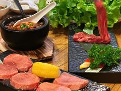 -炼火烤肉店