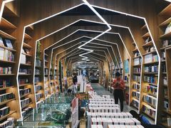 -覔书店(壹方城店)