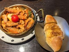 橄榄油蒜香煎虾-庐灶江南·江南菜·四合院Bistro(东直门雍和宫·原华侨宾馆店)
