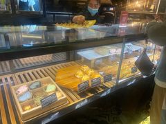 面包甜点陈列柜-Let's Taipei 非常烘焙(太古里店)