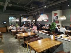大堂-湘里乡亲甲王二老店