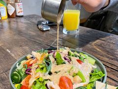 烟熏鸡胸沙拉-HIGH FIVE哈福手工汉堡(桂林路店)