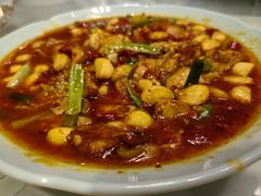 金蒜烧鱼-海尔巴格·新疆菜(吐鲁番店)