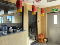 -缘福乡村铁锅炖民宿(八达岭店)