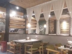 大堂-狐狸爱上椰子鸡(滨江星光大道店)