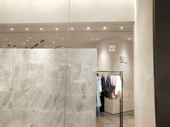 -URBAN REVIVO(西安Momopark店)