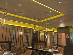 -润园四季椰子鸡火锅(卓越INTOWN店)