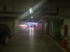 -印象城购物中心-停车场