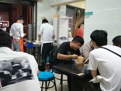 -薛记襄阳香辣牛肉面(平安路店)