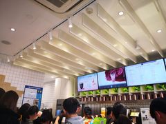 -CoCo都可(湖滨银泰店B区店)