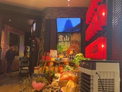 -吃饭皇帝大土家民族菜(正大广场店)