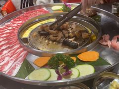 -哈哈碳都·牛肋条无限自助烤肉(台江万达店)