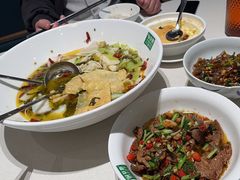 -绿草地·湘菜(悦方ID mall店)