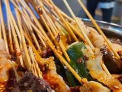 钵钵鸡-肖四女乐山跷脚牛肉(南汇大学城生活广场店)