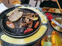 -胡悦里韩式烤肉(芝罘万达广场店)