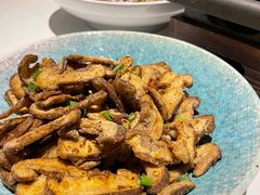 椒盐蘑菇-沿途四季·云南菜(建外大街店)