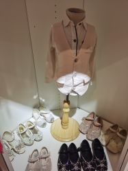 -芒果树国际儿童摄影(月亮河店)