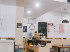 大堂-老何家后安粉·糟粕醋海鲜火锅(三亚湾椰梦长廊店)