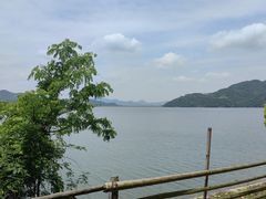 -四明湖
