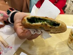 菠菜火烧-张吉祥花椒肉火烧(老潍县美食城店)