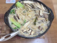 -天瑞福云南过桥米线(十里河店)
