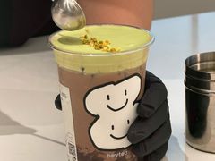 -喜茶(迪士尼小镇DP店)