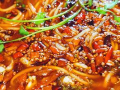 水煮蛙-鸿顺老铁锅美蛙鱼府(解放碑店)