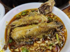 -金海椒罐罐鲢鱼(东方桂苑店)