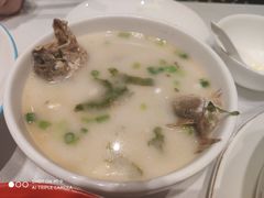 雪菜小黄鱼汤-上海老饭店(北京分店)