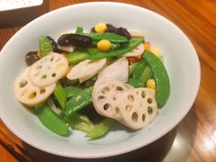 荷塘月色-客官 · 江南小菜馆(长风大悦城店)