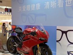-吴良材眼镜(美罗城店)