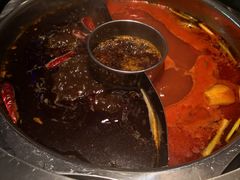 -佰人王串串香火锅(洋珠巷店)